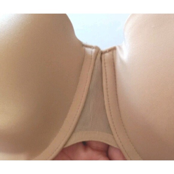 Spanx Bra Cha Cha Strapless Bra Size 32C Beige Grip Strips Satin NO STRAPS - Picture 7 of 7